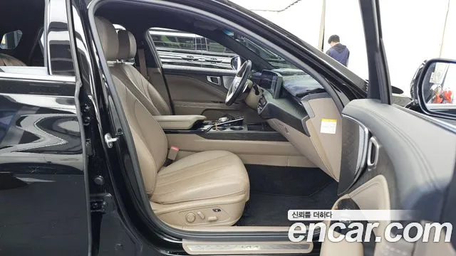 Kia K8 Hybrid — Фото автомобиля 17