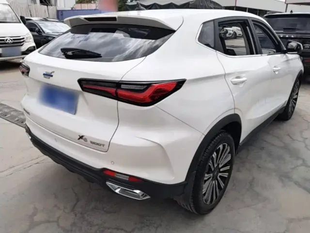 Changan Oushang X5 — Фото автомобиля 6