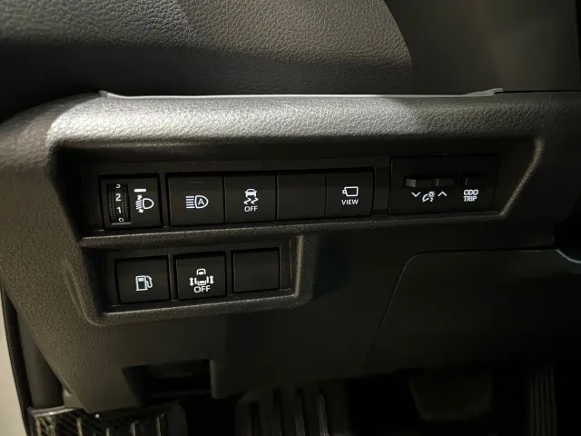 Toyota Granvia — Фото автомобиля 8