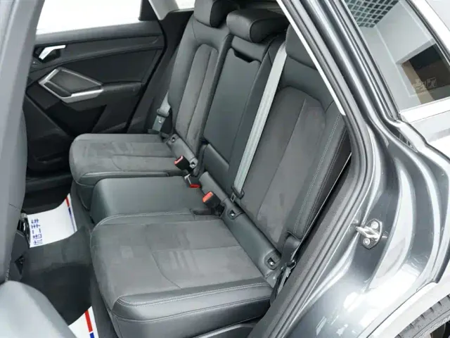 Audi Q3 — Фото автомобиля 13