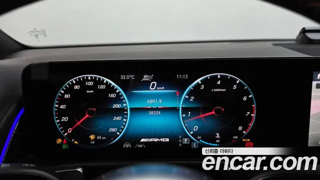 Mercedes-Benz GLB-Class — Фото автомобиля 8