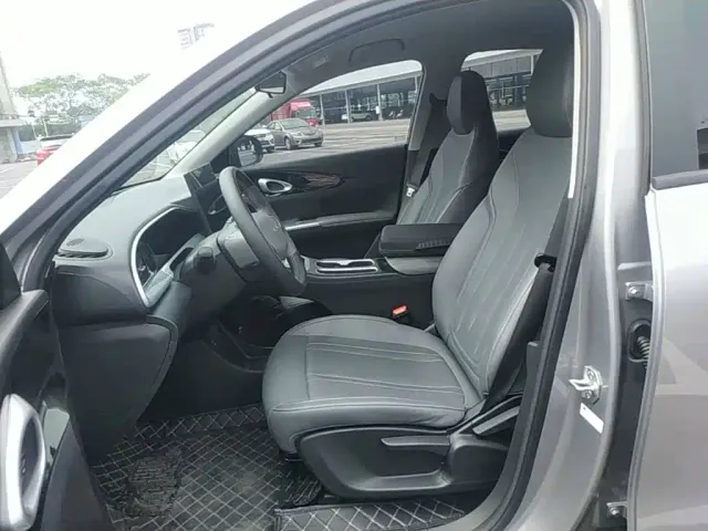 Geely Starry Wish — Фото автомобиля 14