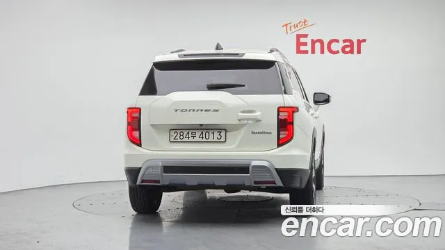 KG_Mobility_Ssangyong Torres Бензин 1.5 2WD — Фото автомобиля 4