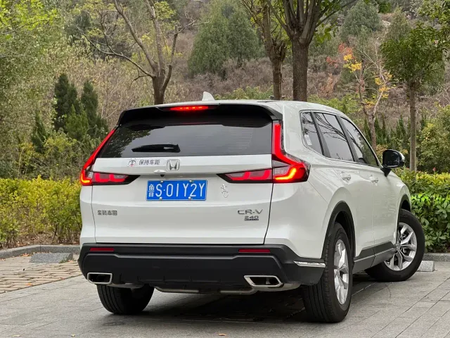 Honda CR-V — Фото автомобиля 9