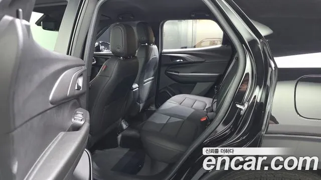 Chevrolet Trailblazer — Фото автомобиля 16
