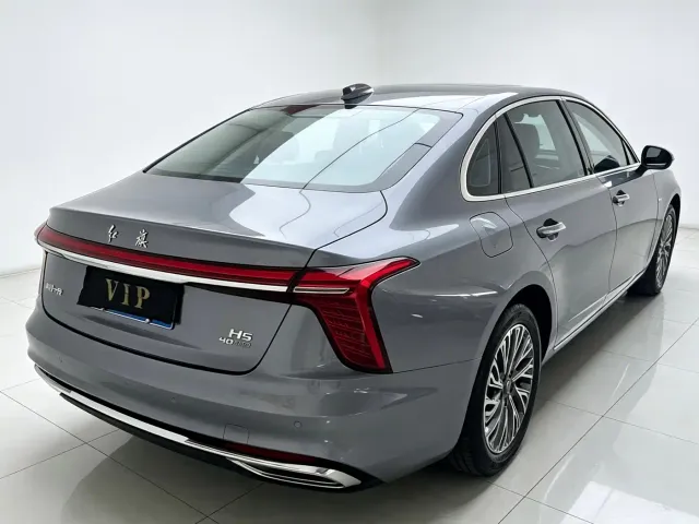 Hongqi H5 — Фото автомобиля 7