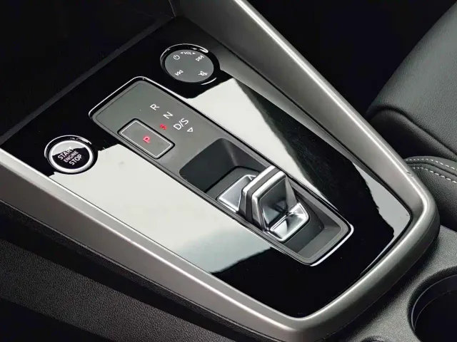 Audi A3 — Фото автомобиля 5