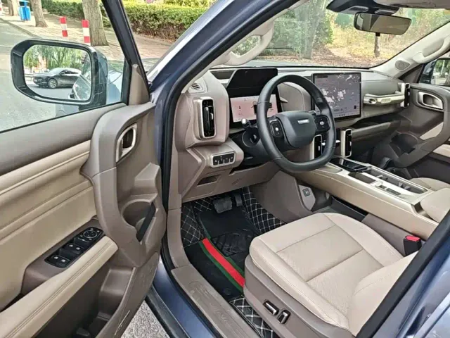 Haval Big Dog — Фото автомобиля 15