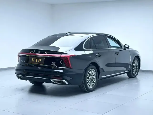 Hongqi H5 — Фото автомобиля 7
