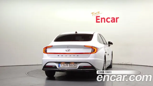 Hyundai Sonata Sonata (DN8) 2.0 LPG(Для проката) — Фото автомобиля 4