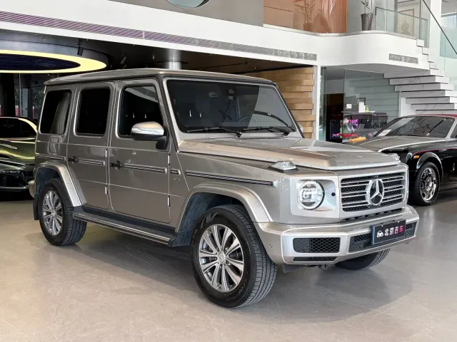 Mercedes-Benz G-Class — Фото автомобиля 3