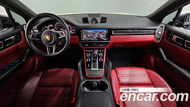 Porsche Cayenne — Фото автомобиля 7