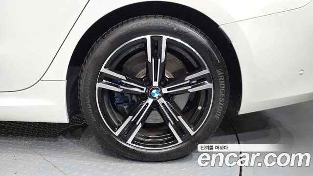 BMW 3-Series 3 серия (G20) 320i M Sport — Фото автомобиля 18