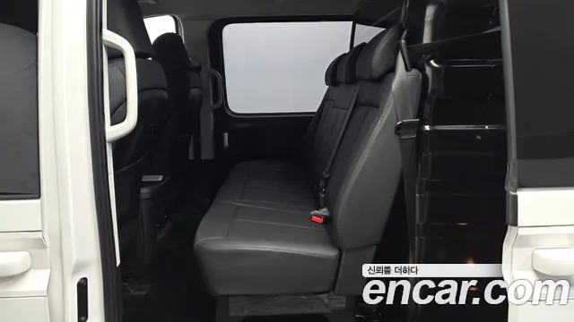 Hyundai Staria — Фото автомобиля 16