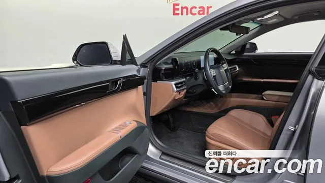 Hyundai Grandeur GN7 — Фото автомобиля 15