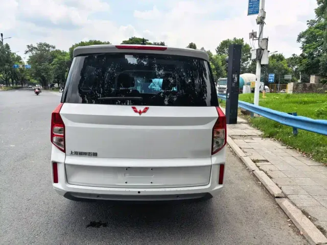 Wuling Zhengcheng — Фото автомобиля 9