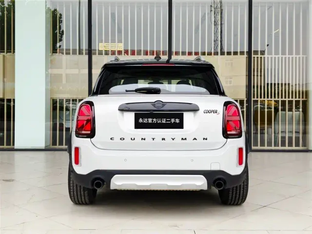MINI Countryman — Фото автомобиля 3