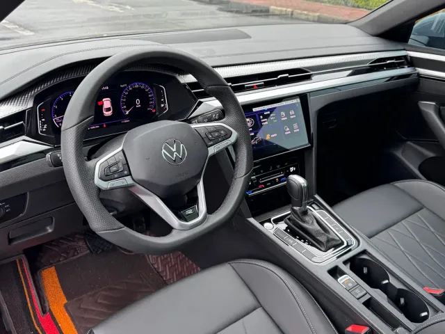 Volkswagen CC — Фото автомобиля 5