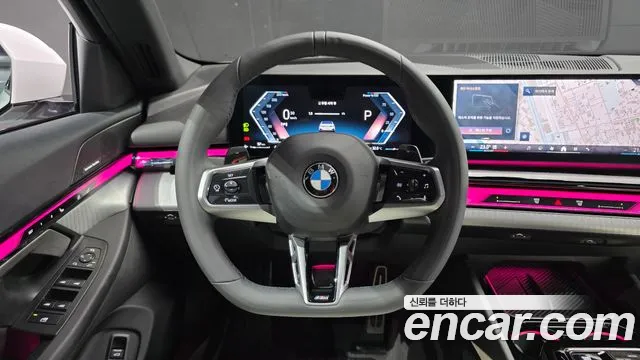 BMW 5-Series — Фото автомобиля 12