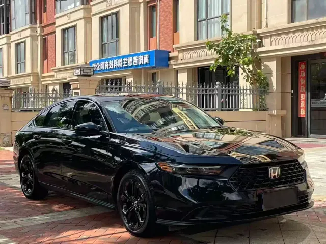 Honda Accord — Фото автомобиля 3