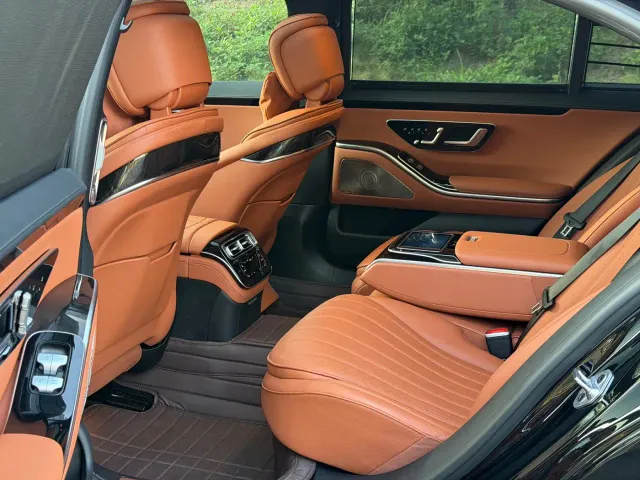 Mercedes-Benz S-Class — Фото автомобиля 6