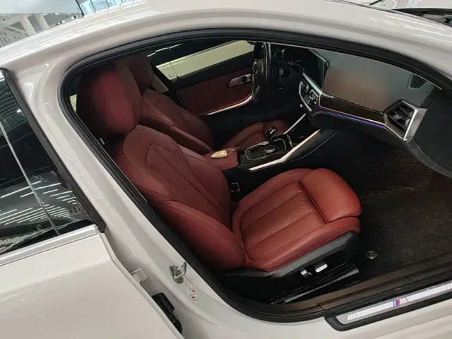 BMW 3 Series — Фото автомобиля 24