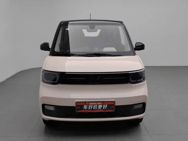 Wuling Hongguang Mini EV — Фото автомобиля 3