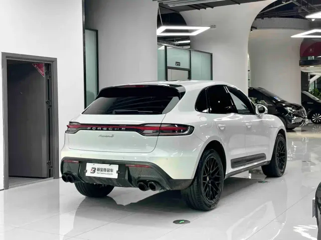 Porsche Macan — Фото автомобиля 13