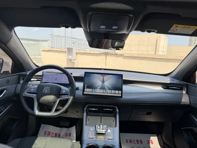 BYD Qin PLUS — Фото автомобиля 12