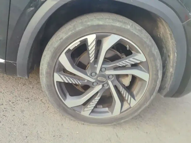 Geely Xingyue L — Фото автомобиля 6