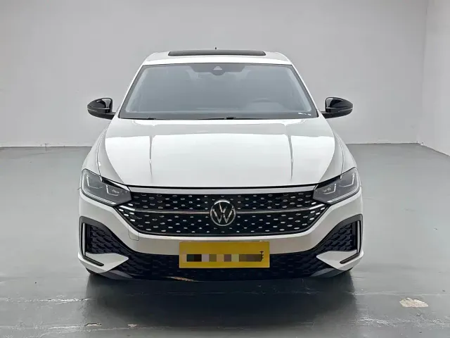 Volkswagen Lavida — Фото автомобиля 2