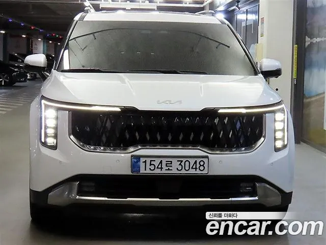 Фотография автомобиля — Kia Carnival 4th Gen