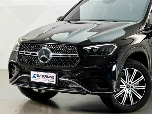 Mercedes-Benz GLE-Class — Фото автомобиля 2