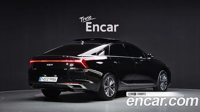 Kia K8 Hybrid — Фото автомобиля 2