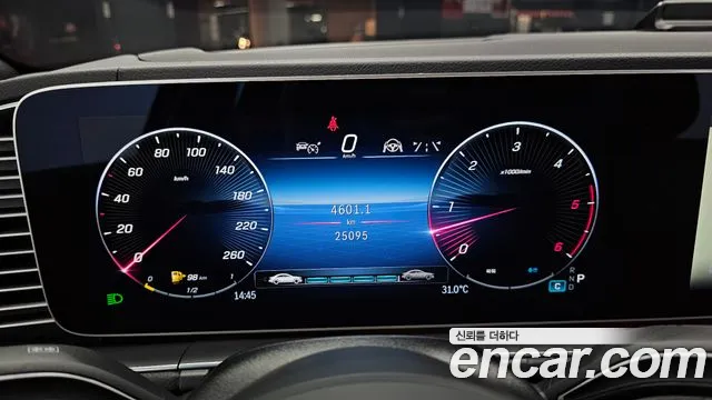 Mercedes-Benz GLE-Class — Фото автомобиля 8