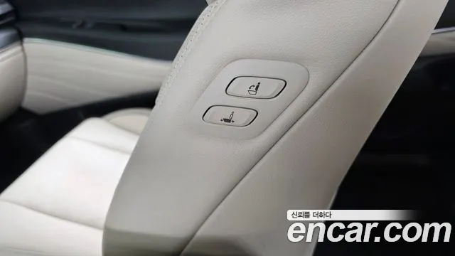Genesis GV80 — Фото автомобиля 29