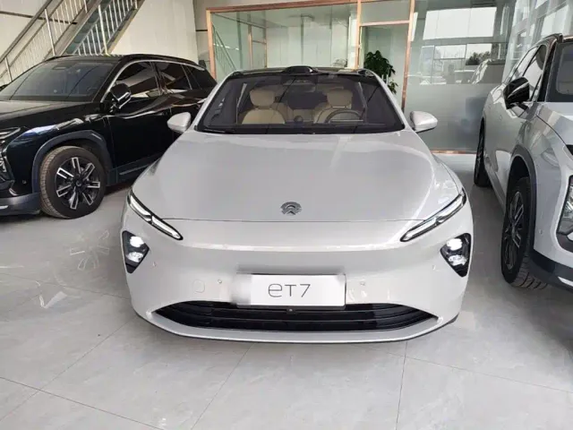 Nio ET7 — Фото автомобиля 2