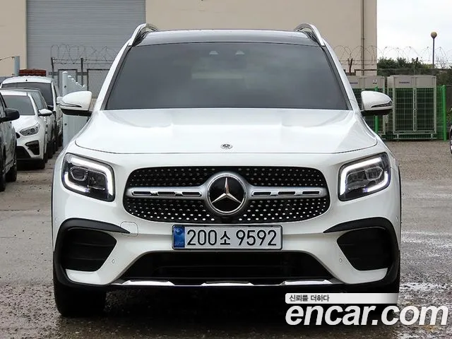Фотография автомобиля — Mercedes-Benz GLB-Class X247