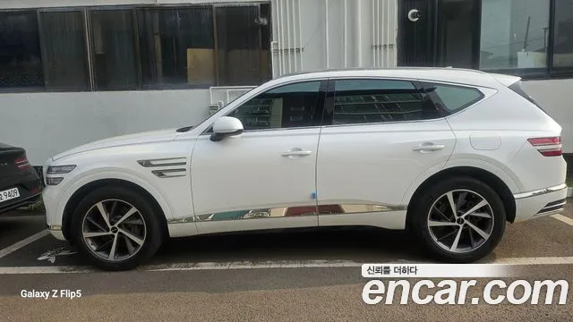 Genesis GV80 — Фото автомобиля 14