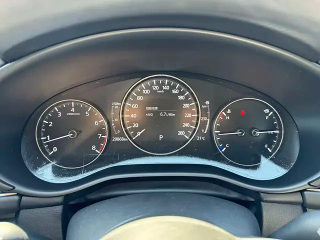 Mazda Axela — Фото автомобиля 30