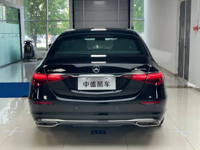 Mercedes-Benz S-Class — Фото автомобиля 23