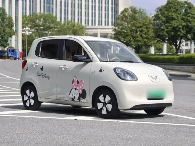 Wuling Hongguang Mini EV — Фото автомобиля 6