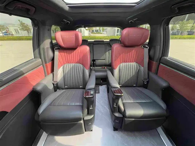 GAC Trumpchi M8 — Фото автомобиля 15