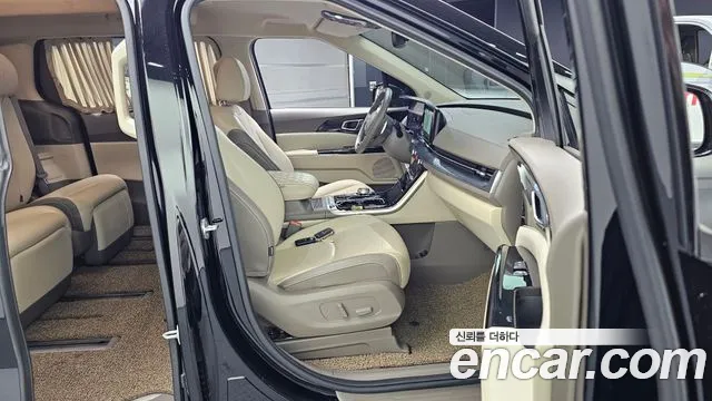 Kia Carnival 4th Gen — Фото автомобиля 17