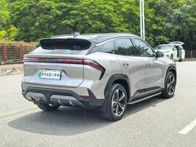 Geely Galaxy L7 — Фото автомобиля 14