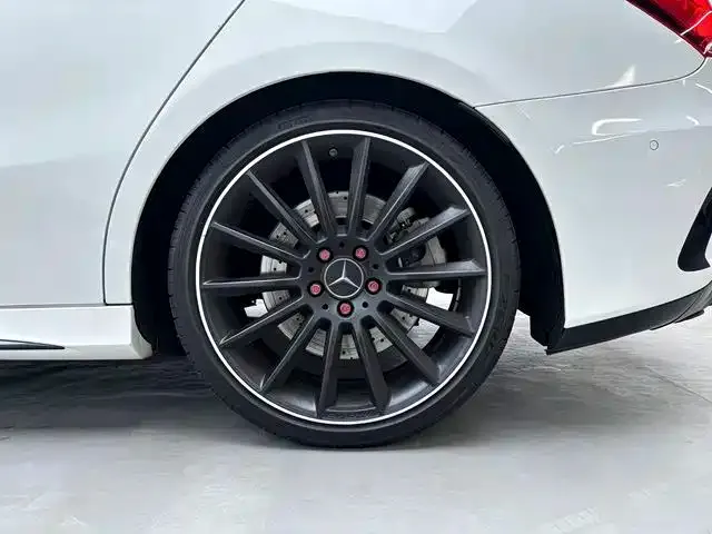 Mercedes-Benz A-Class AMG — Фото автомобиля 14
