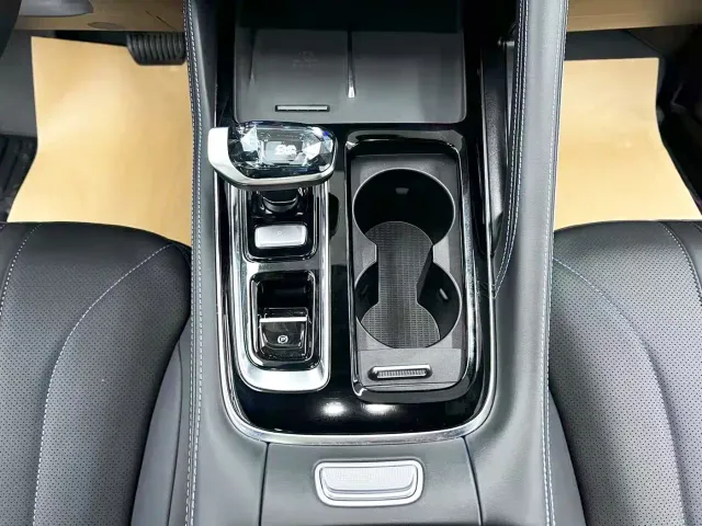 Geely Xingrui — Фото автомобиля 14