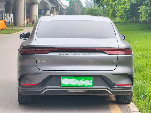 BYD Han — Фото автомобиля 5