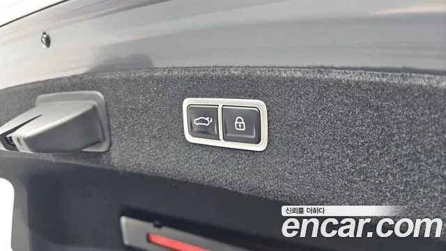 Genesis G80 Бензин 2.5 турбо AWD — Фото автомобиля 29