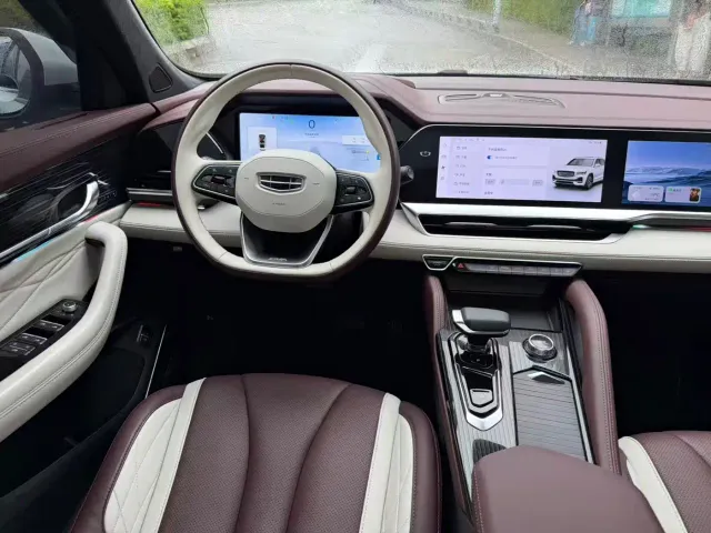 Geely Xingyue L — Фото автомобиля 17